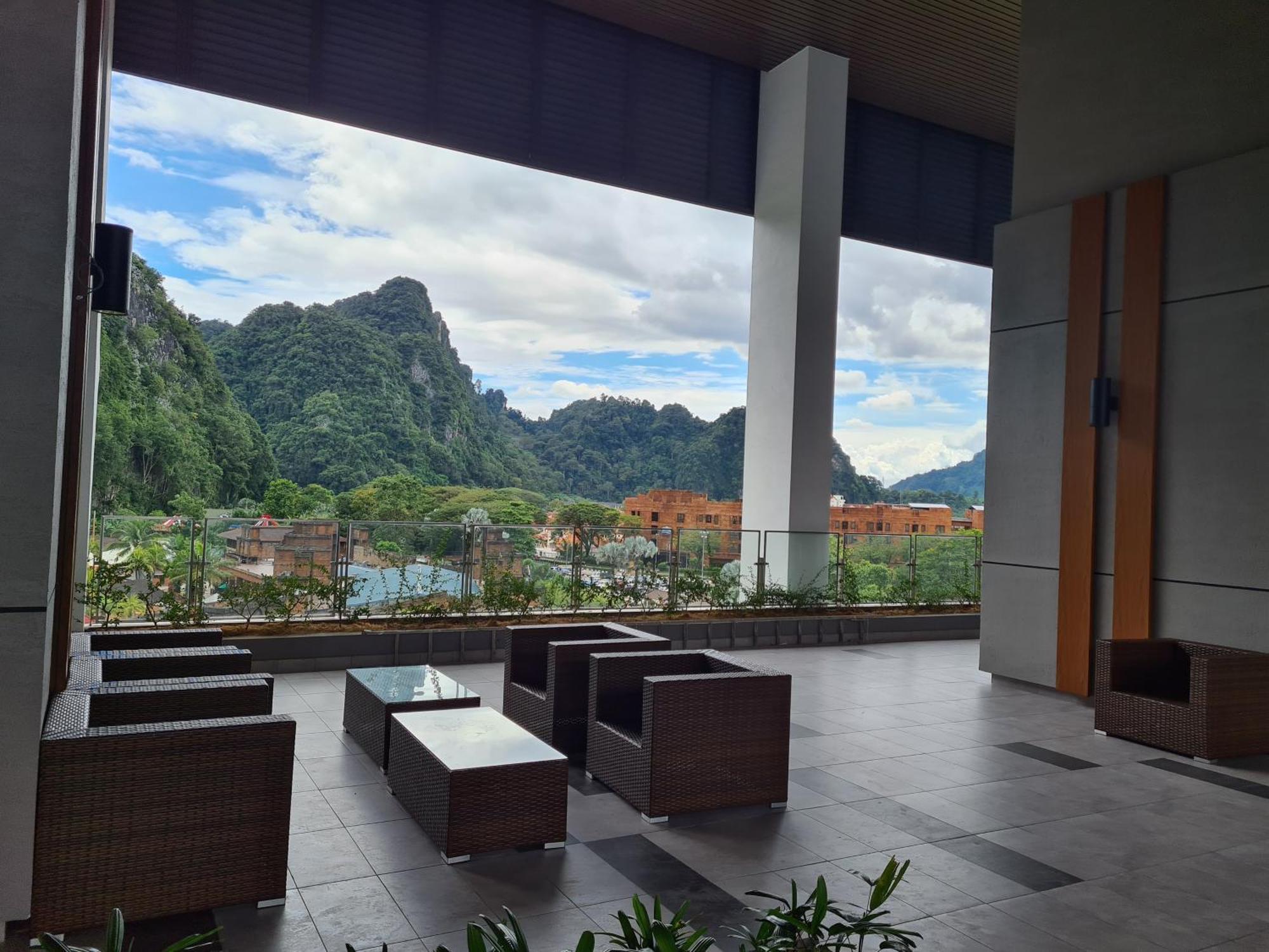 Sunway Onsen Tambun Mountain View *